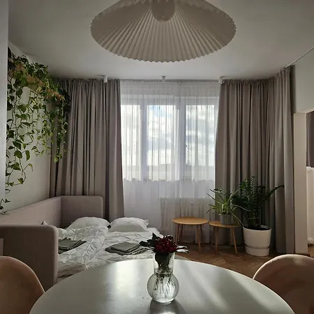 Apartman Lam Design Greenery Ac - Balcony