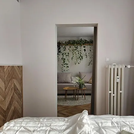 Lam Design Greenery Ac - Balcony Daire *